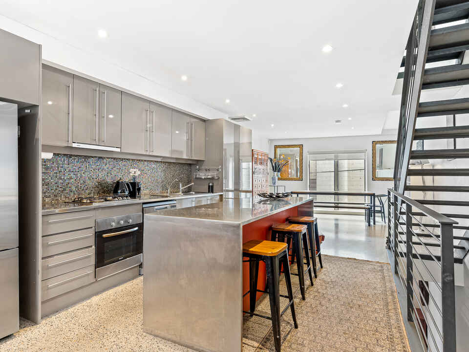 23 DICK ST Chippendale