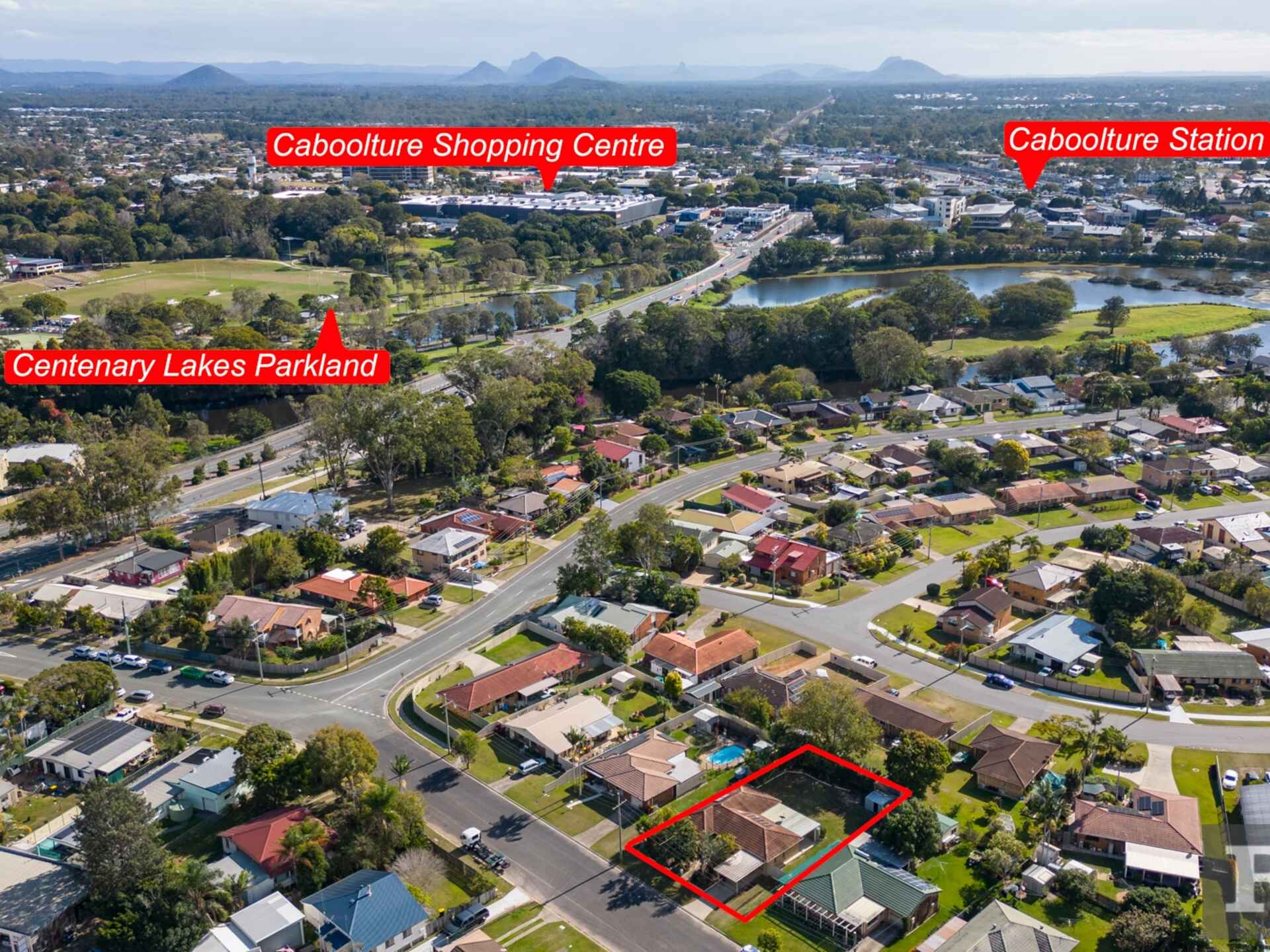 16 Oaklands Drive Caboolture South