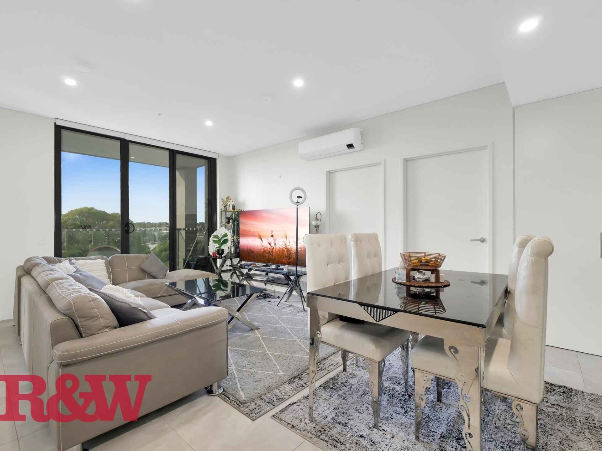 404/1 Villawood Place Villawood