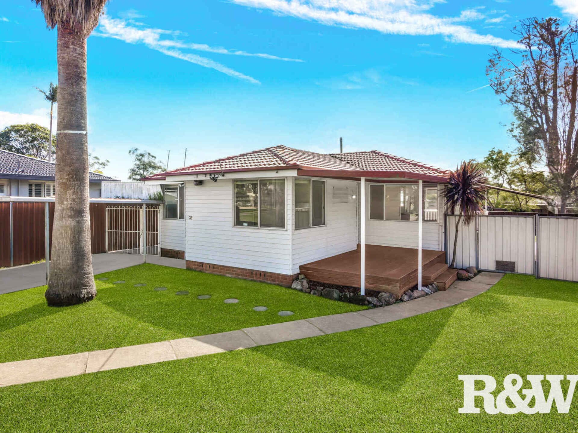 35 Labrador Street Rooty Hill