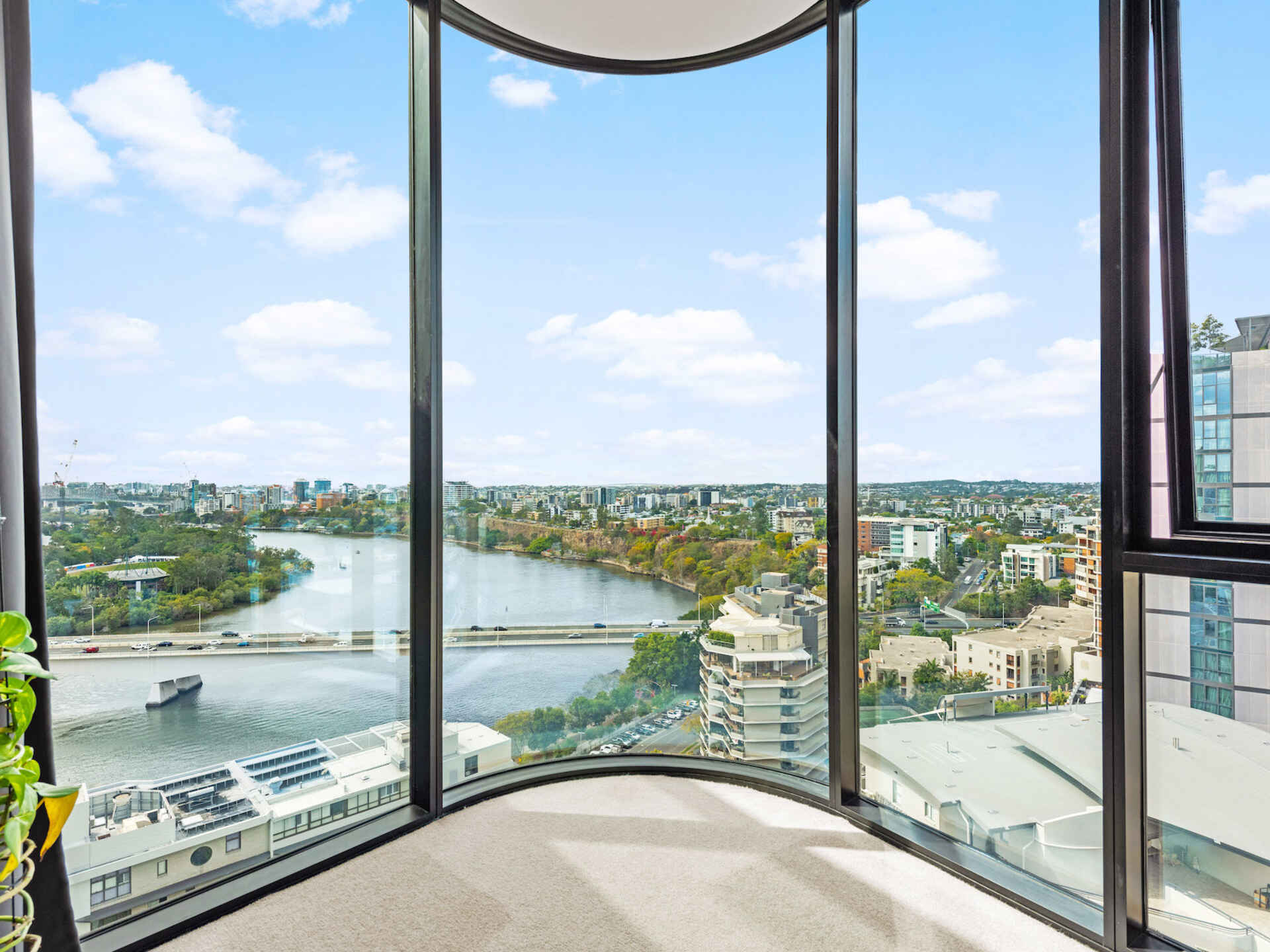 1508/9 Christie Street South Brisbane