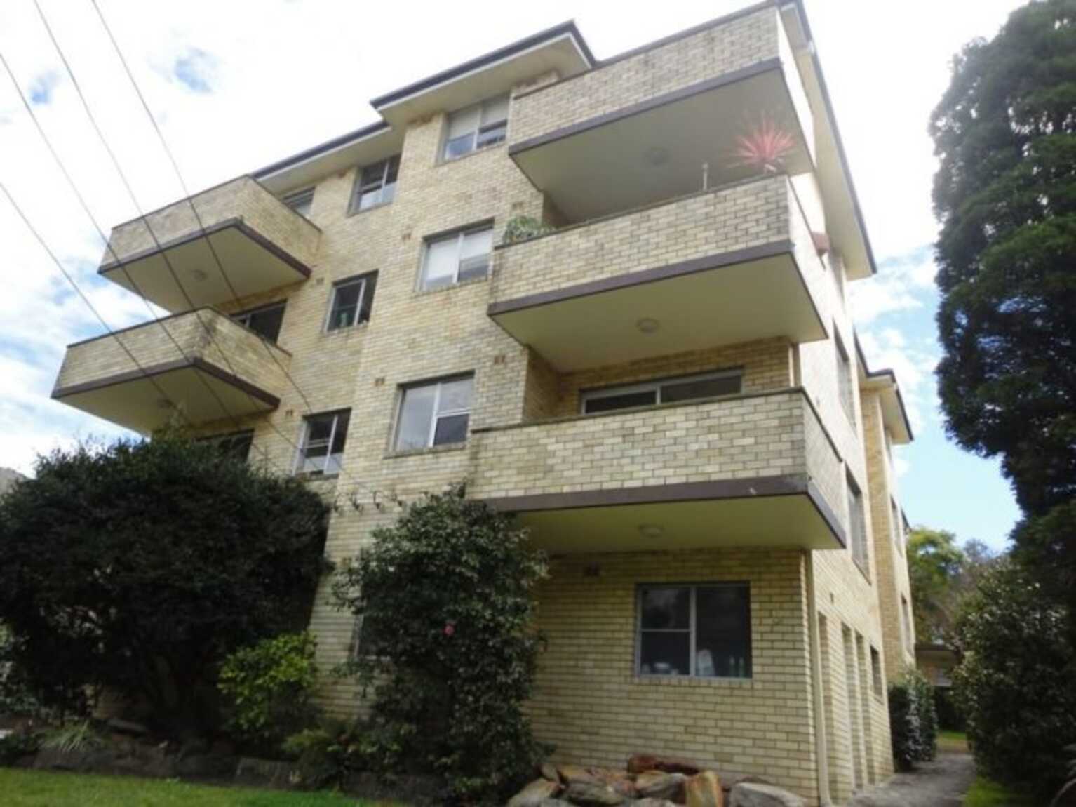 2/8 Hazelbank Road Waverton