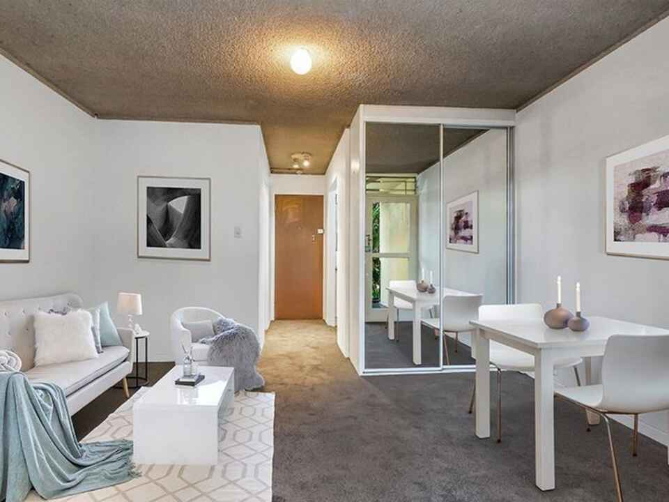 102/72 Henrietta St Waverley