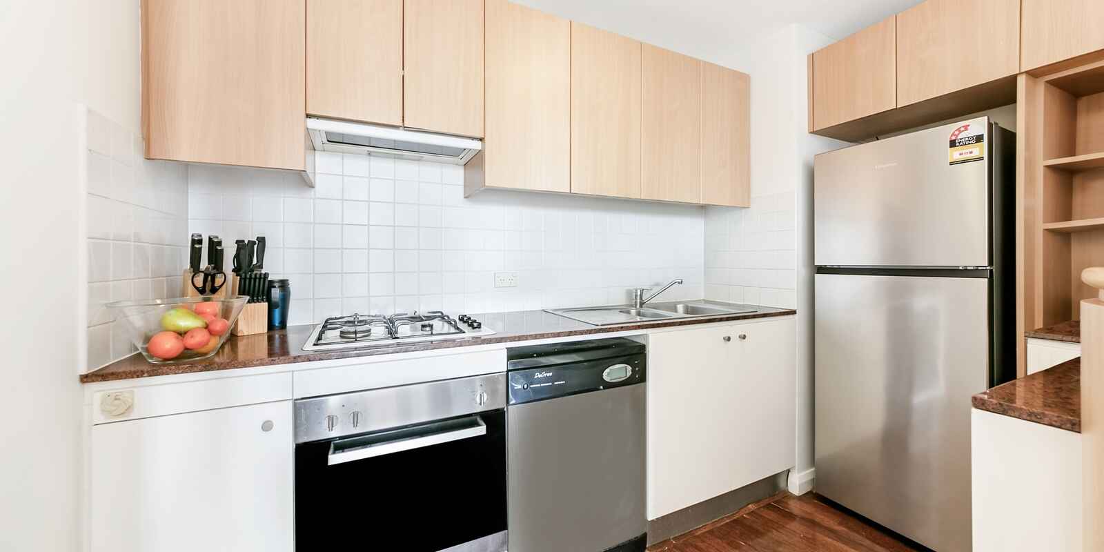 121/27-29 Bennelong Parkway Wentworth Point