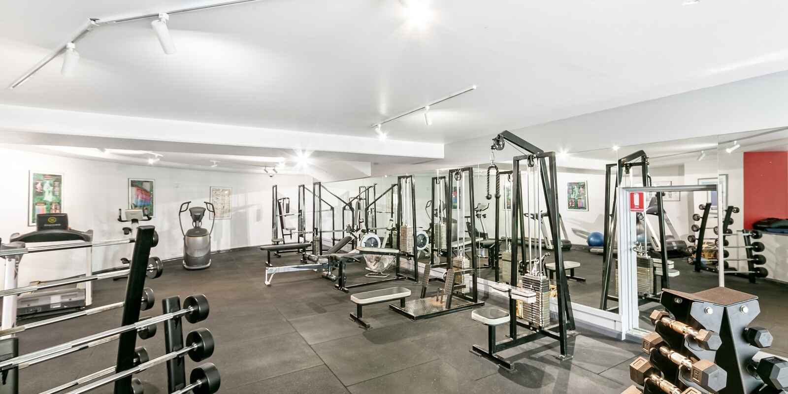 121/27-29 Bennelong Parkway Wentworth Point