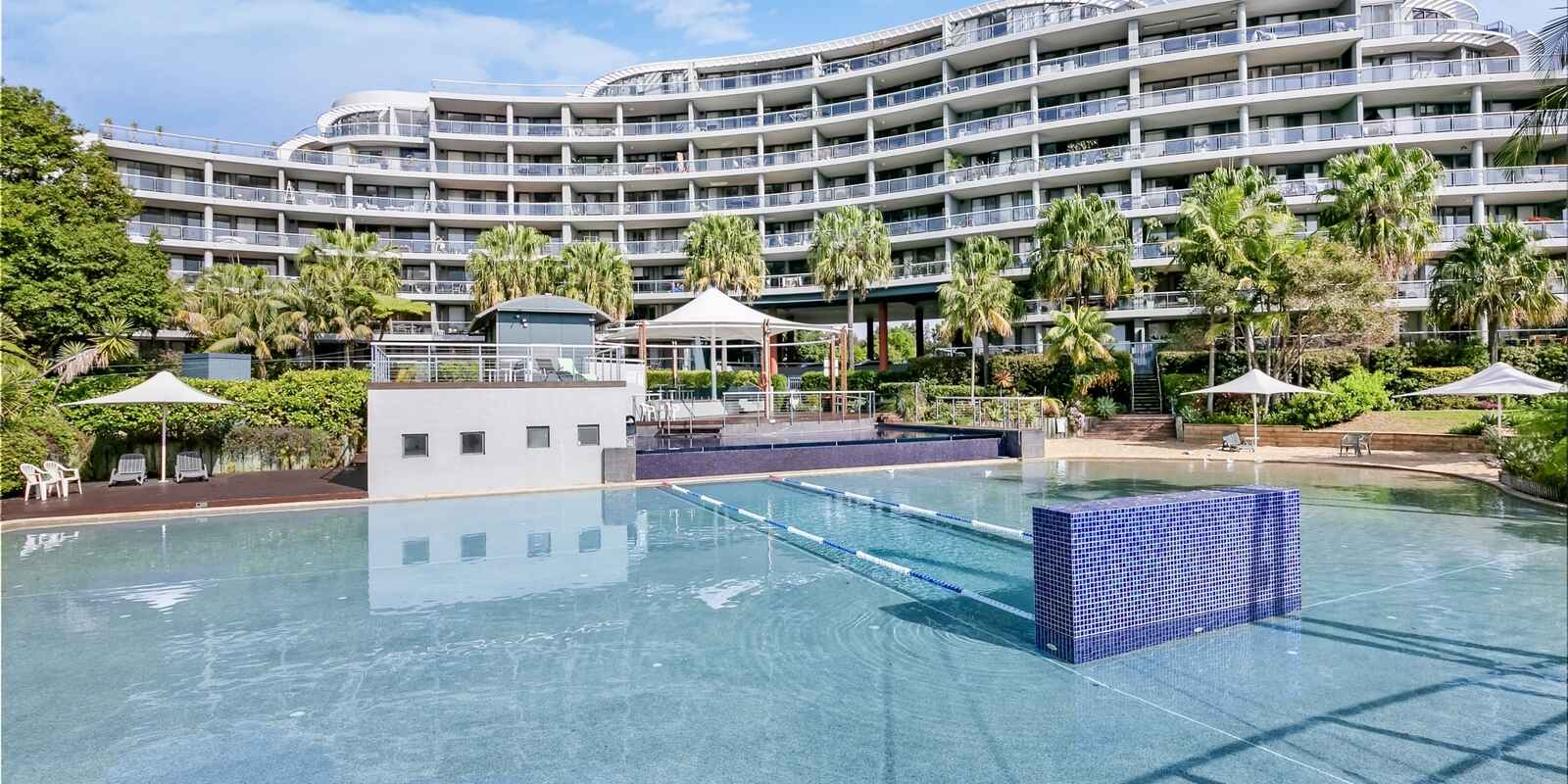 121/27-29 Bennelong Parkway Wentworth Point