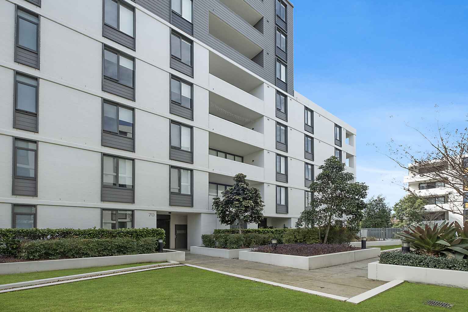 209A/70 River Road Ermington