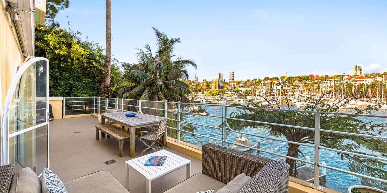 12/2 Elizabeth Bay Crescent Elizabeth Bay 12/2 Elizabeth Bay Crescent Elizabeth Bay