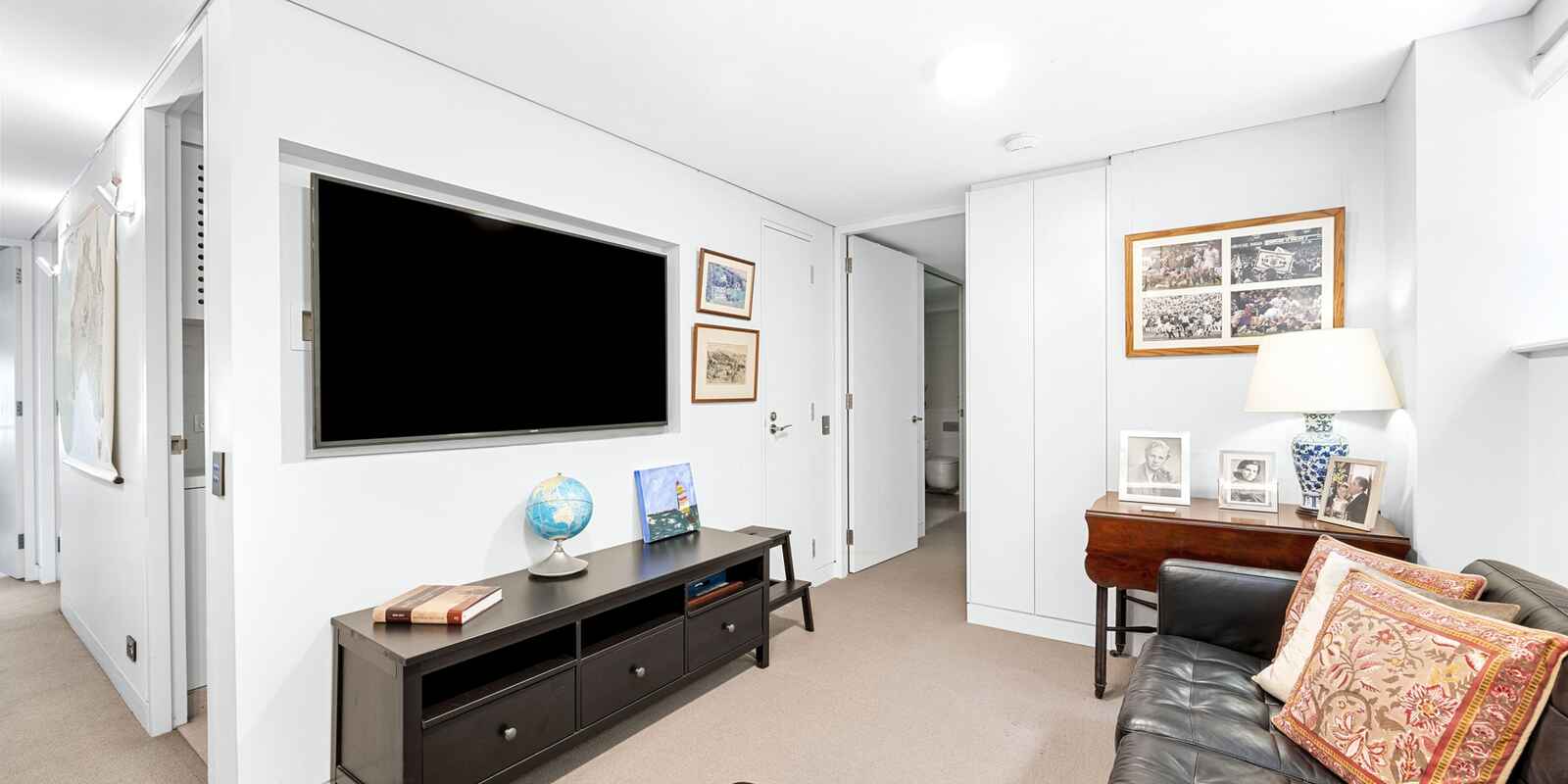 12/2 Elizabeth Bay Crescent Elizabeth Bay 12/2 Elizabeth Bay Crescent Elizabeth Bay