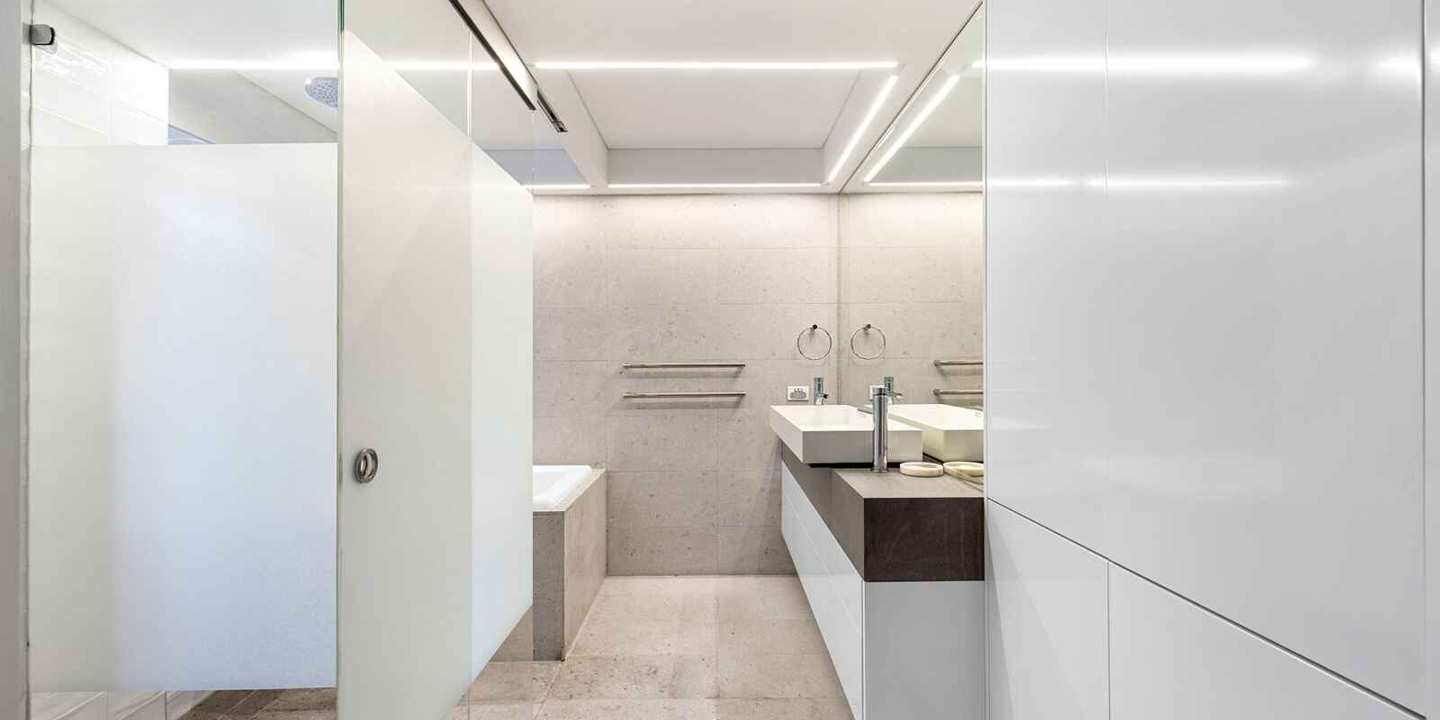 12/2 Elizabeth Bay Crescent Elizabeth Bay 12/2 Elizabeth Bay Crescent Elizabeth Bay