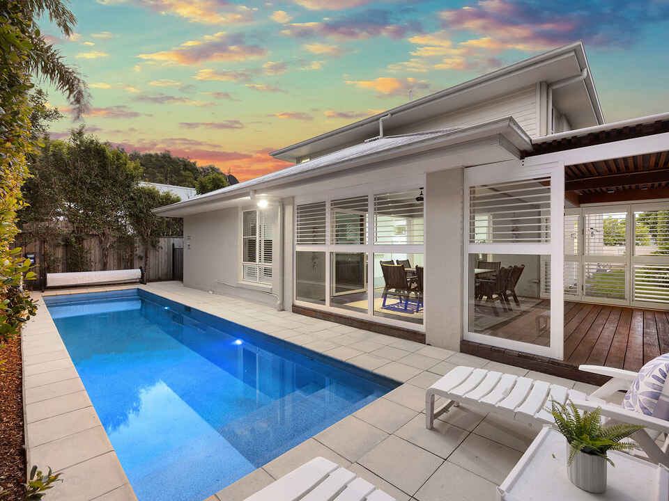 9 Ocean Keys Crescent Mount Coolum