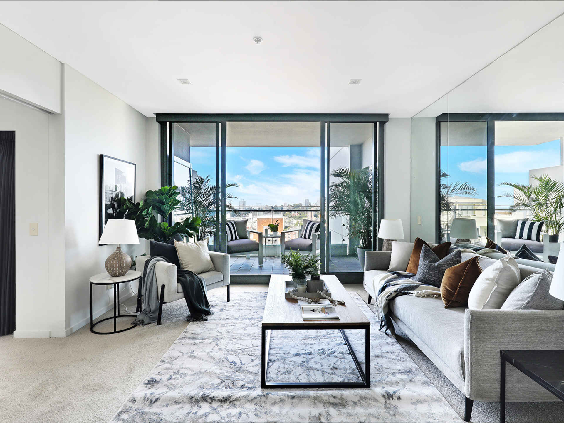 907/81 Macleay Street Potts Point