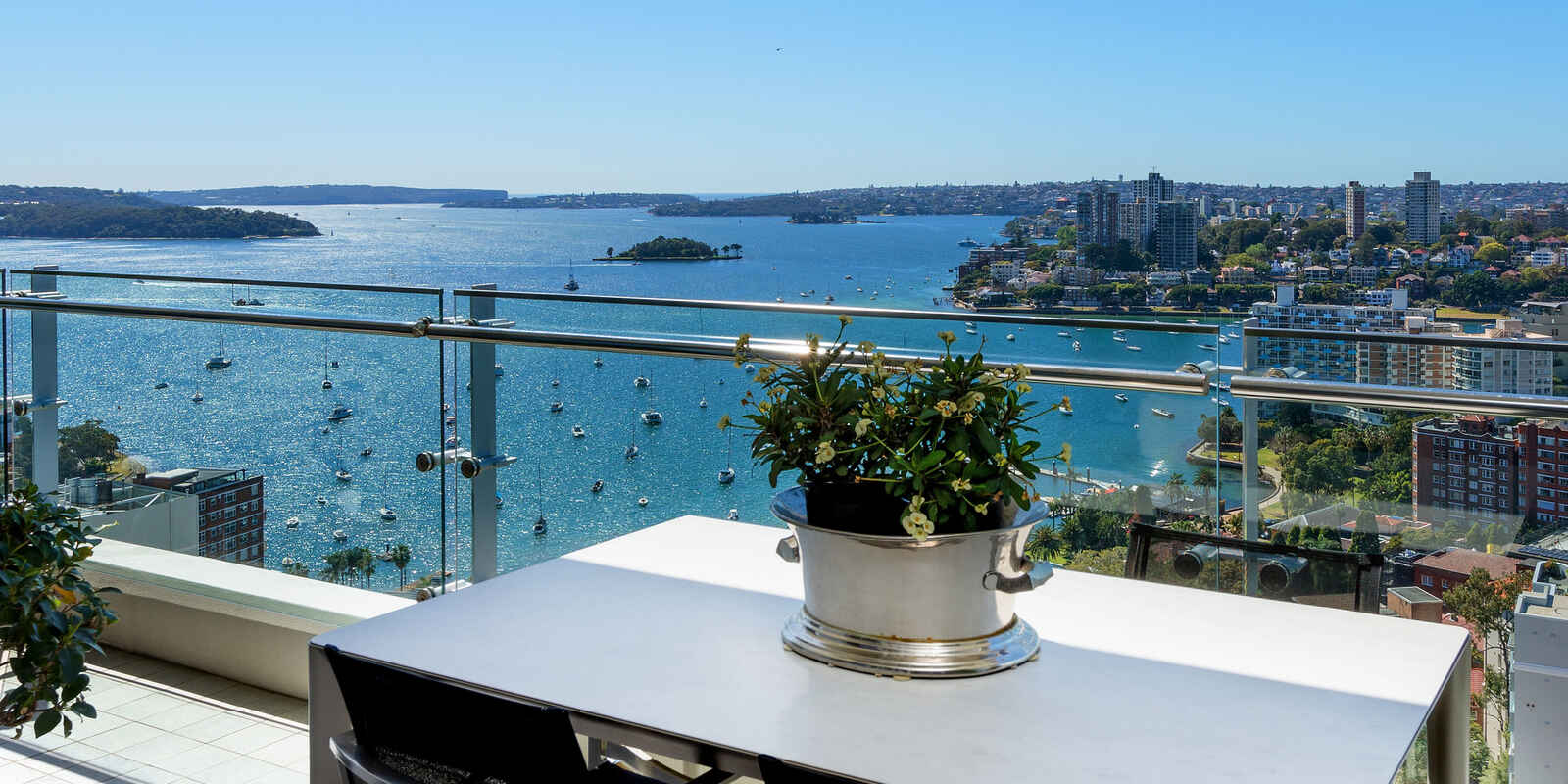 1706/81 Macleay Street Potts Point 1706/81 Macleay Street Potts Point