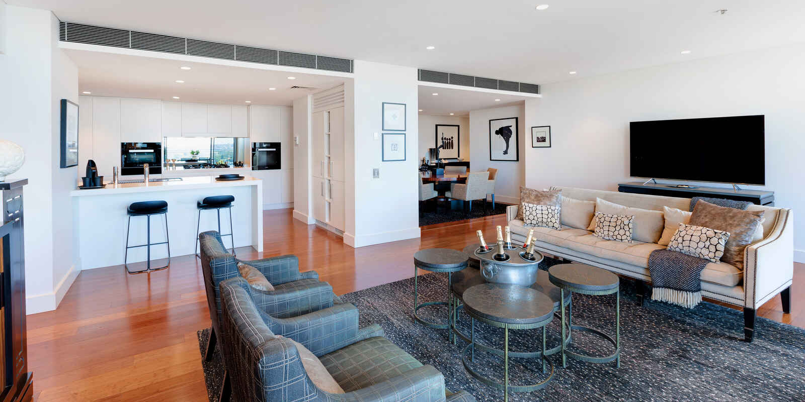 1706/81 Macleay Street Potts Point 1706/81 Macleay Street Potts Point