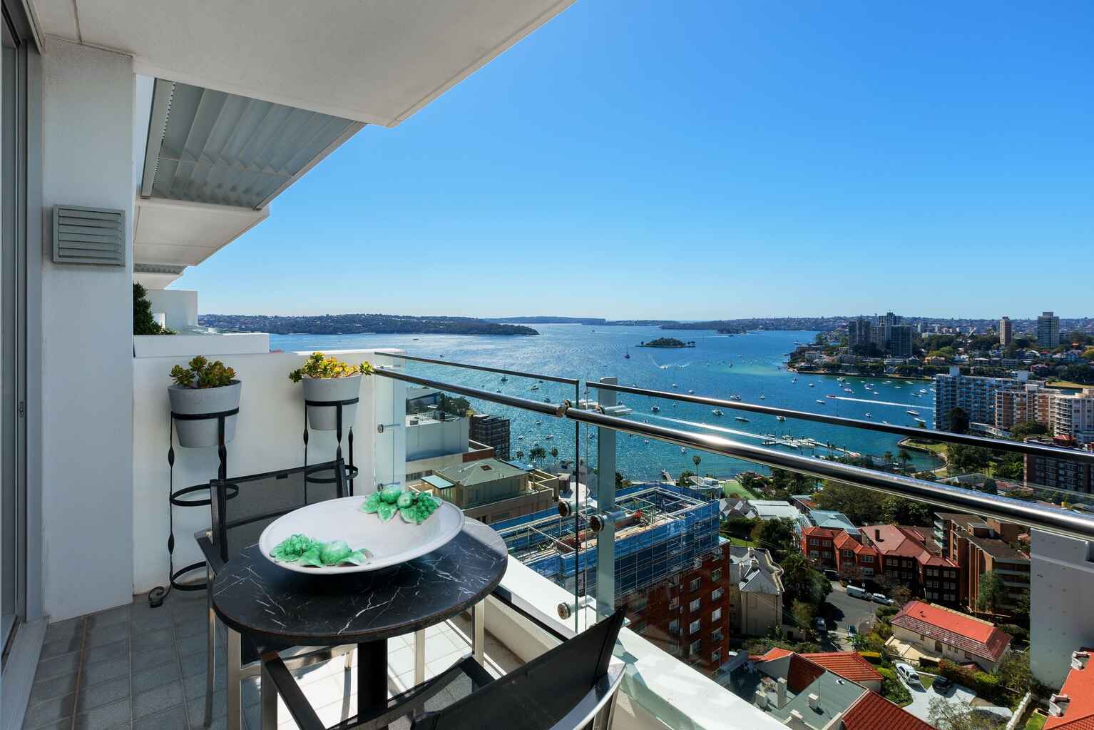 1706/81 Macleay Street Potts Point 1706/81 Macleay Street Potts Point