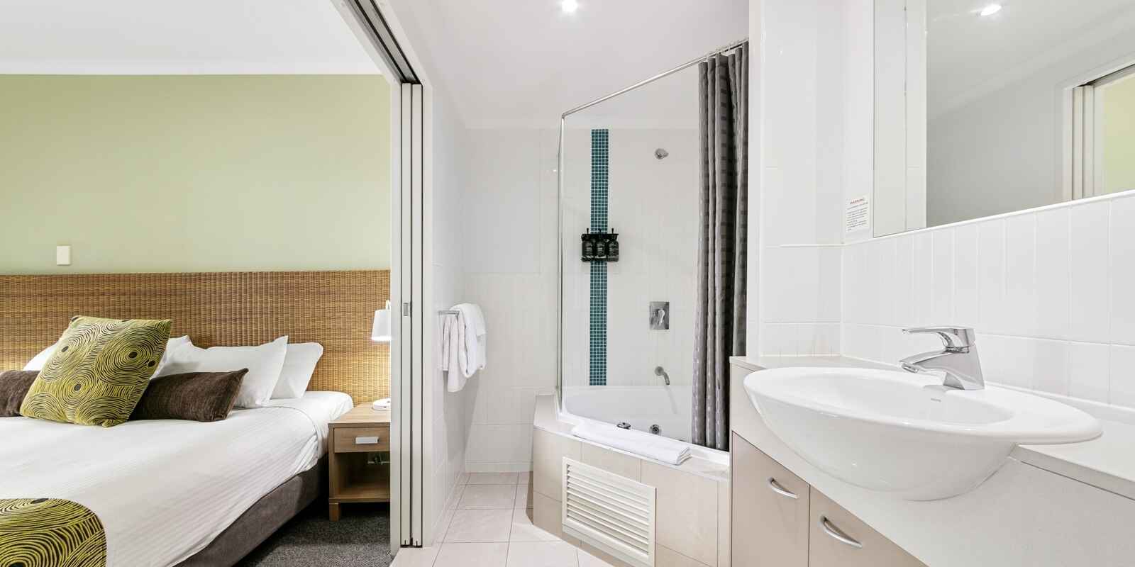 136/51-54 The Esplanade Ettalong Beach