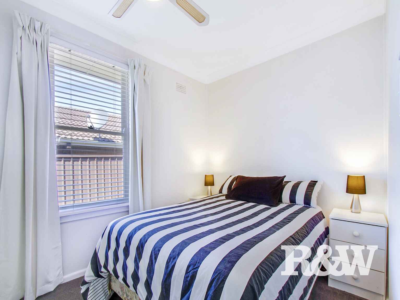 17 Melanesia Avenue Lethbridge Park 17 Melanesia Avenue Lethbridge Park