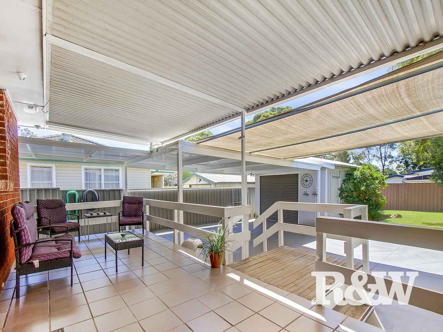 17 Melanesia Avenue Lethbridge Park 17 Melanesia Avenue Lethbridge Park