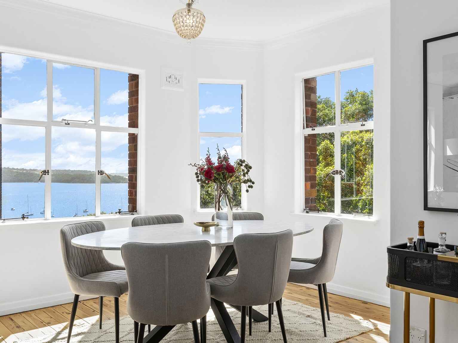 Apartment For Sale 61/8 Birtley Place Elizabeth Bay