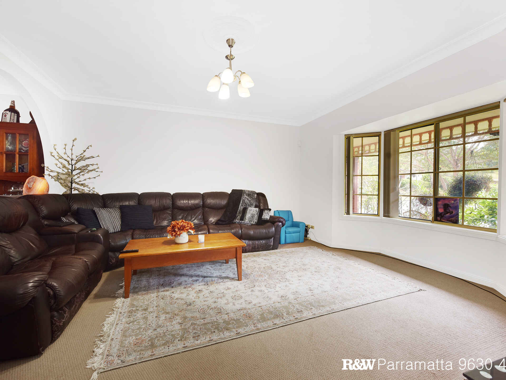 1 Whiteman Avenue Bella Vista