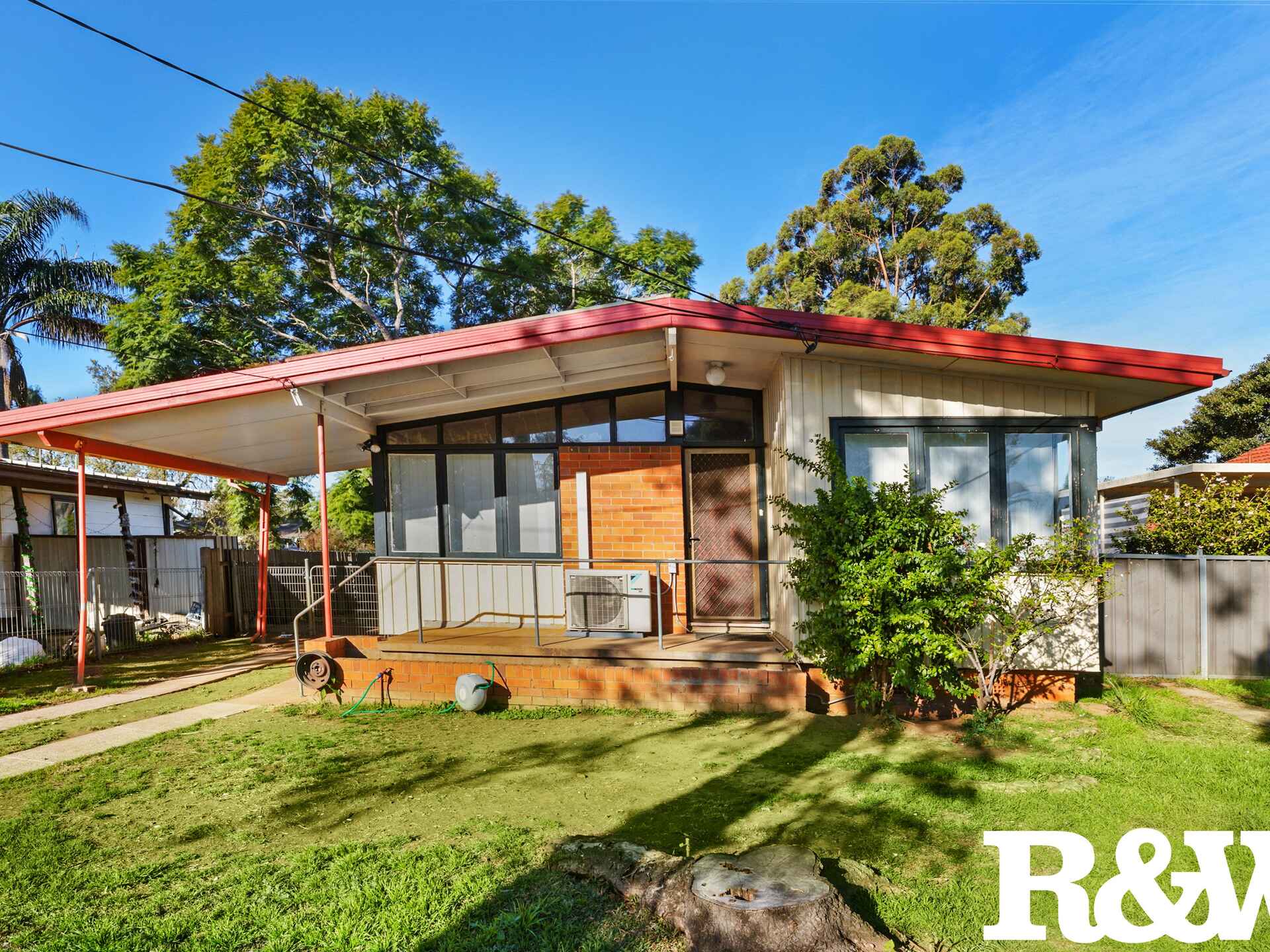 440 Luxford Road Lethbridge Park