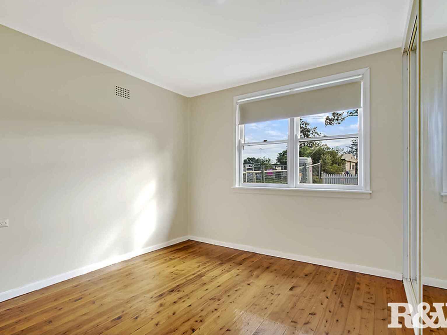 49 Neriba Crescent Whalan