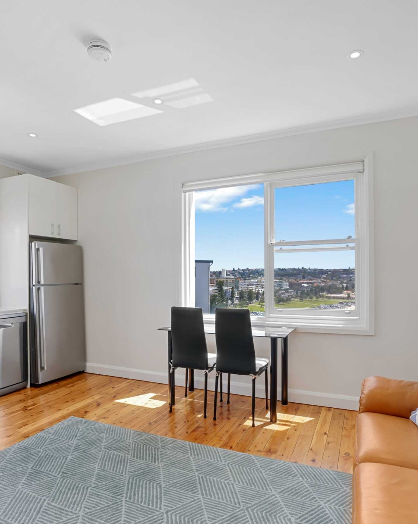 12/7 Francis Street Bondi Beach, Beach - Thumbnail 2