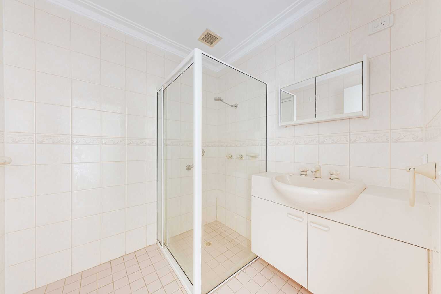 32/244 Mowbray Road Chatswood