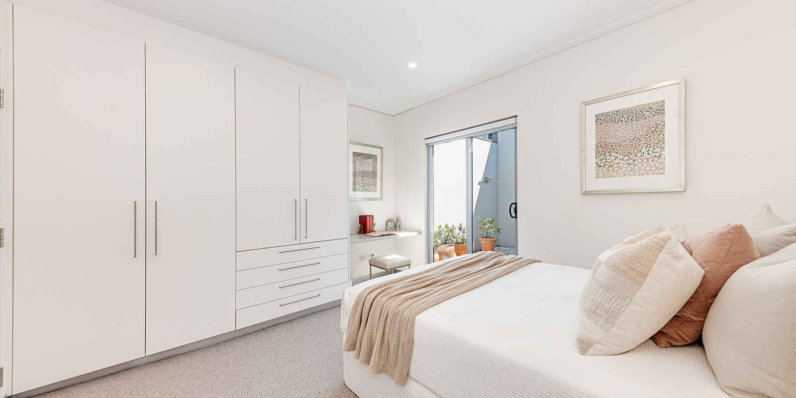 402/160 Sailors Bay Road Northbridge 402/160 Sailors Bay Road Northbridge