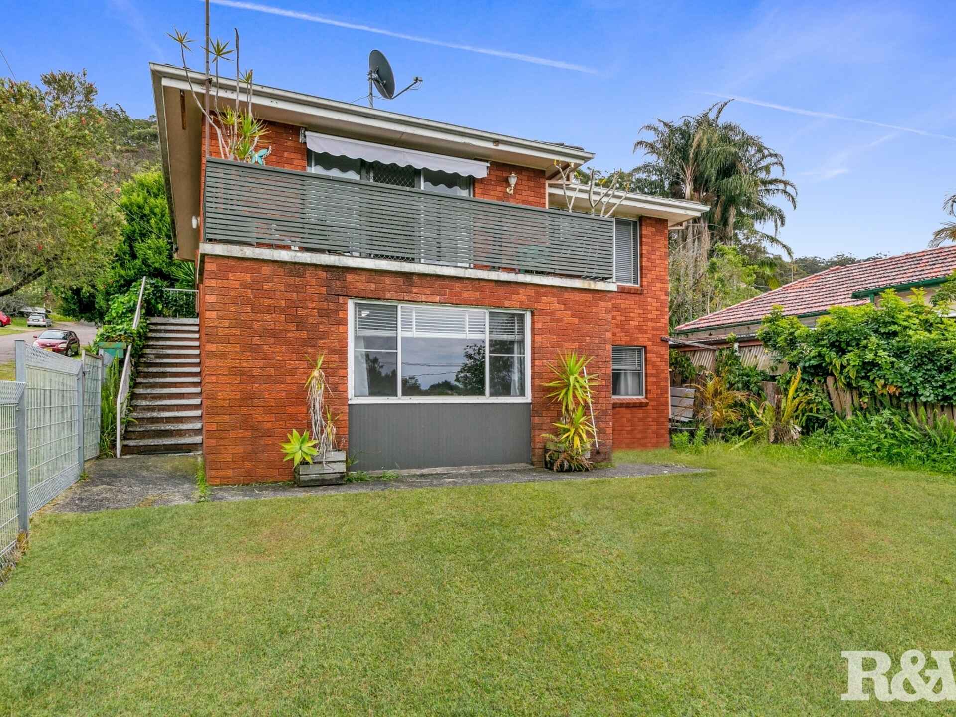 33 Nioka Avenue Point Clare