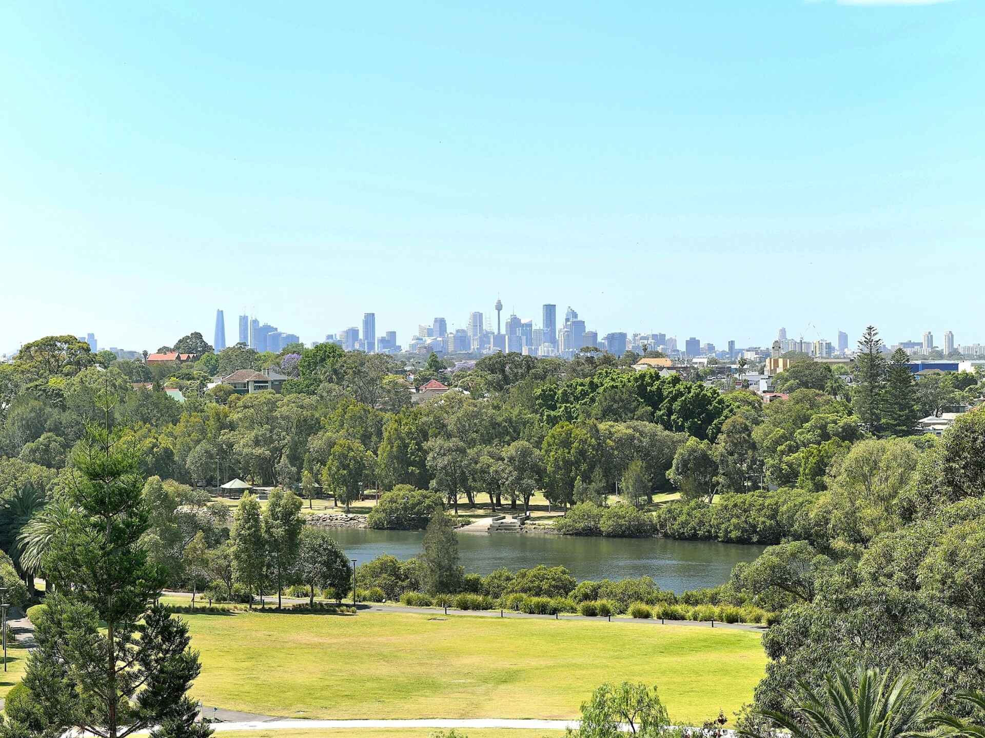 806/2 Brodie Spark Drive Wolli Creek