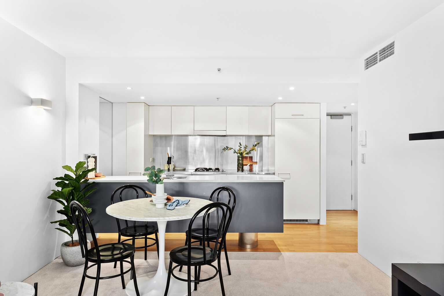 202/2a Elizabeth Bay Road Elizabeth Bay 202/2a Elizabeth Bay Road Elizabeth Bay