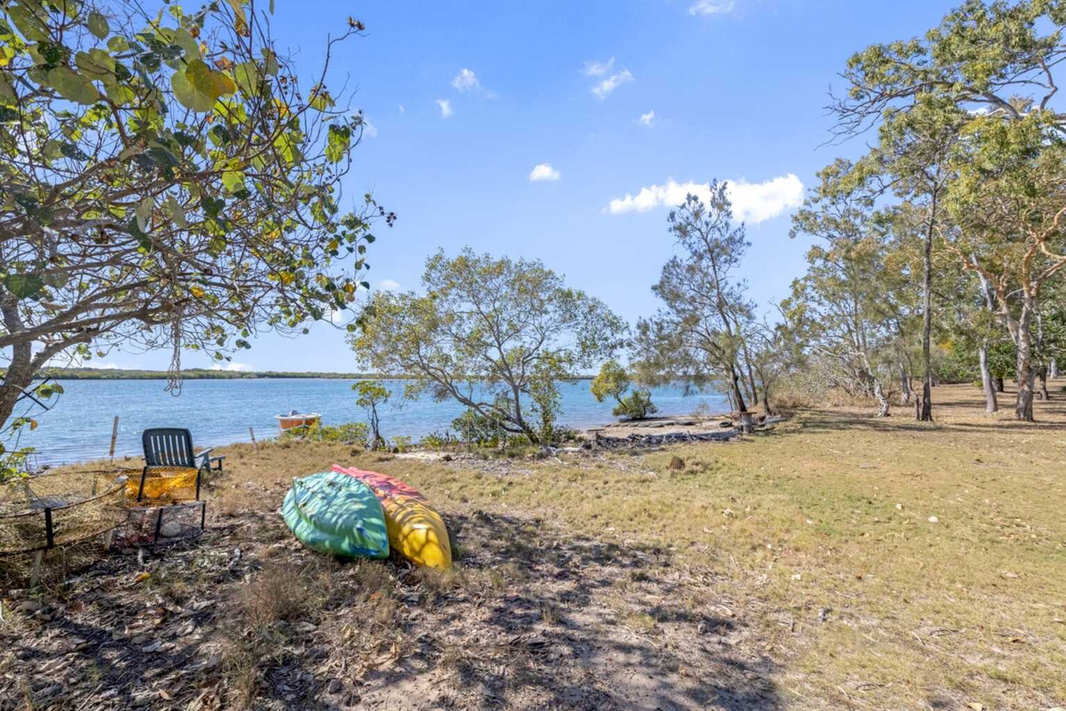 8 Island View Drive Winfield 8 Island View Drive Winfield