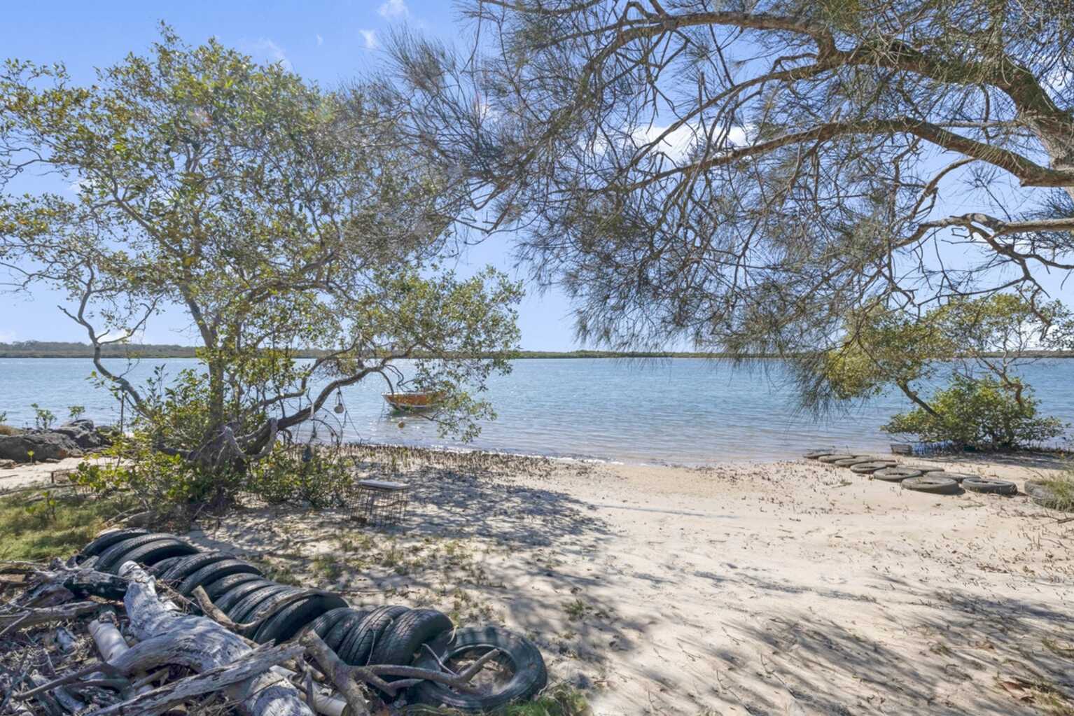 8 Island View Drive Winfield 8 Island View Drive Winfield