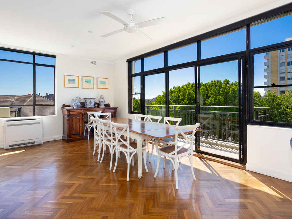501/109 Darling Point Road Darling Point