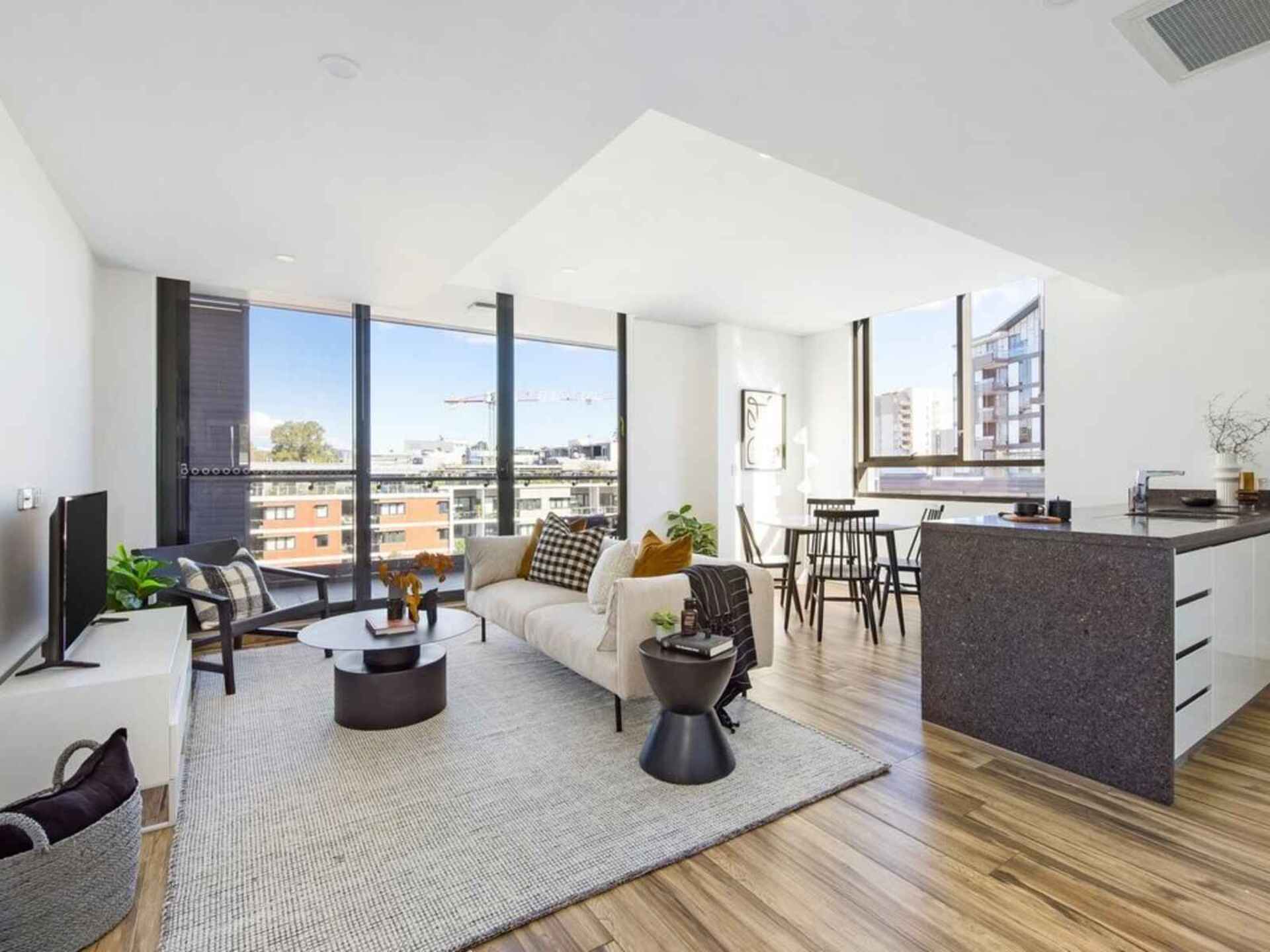 551/1 William Street Lewisham