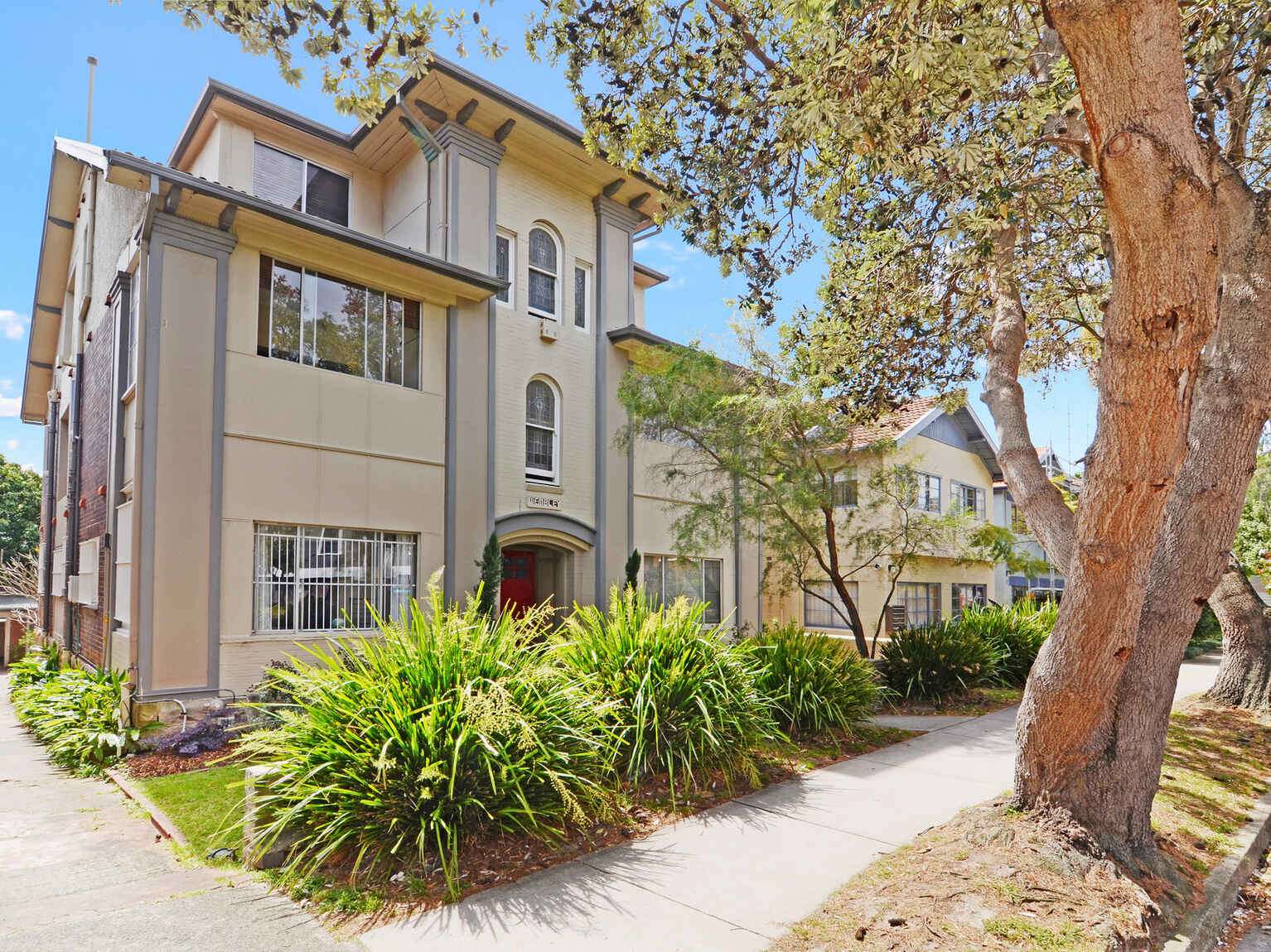 3/23 Sir Thomas Mitchell Road Bondi Beach