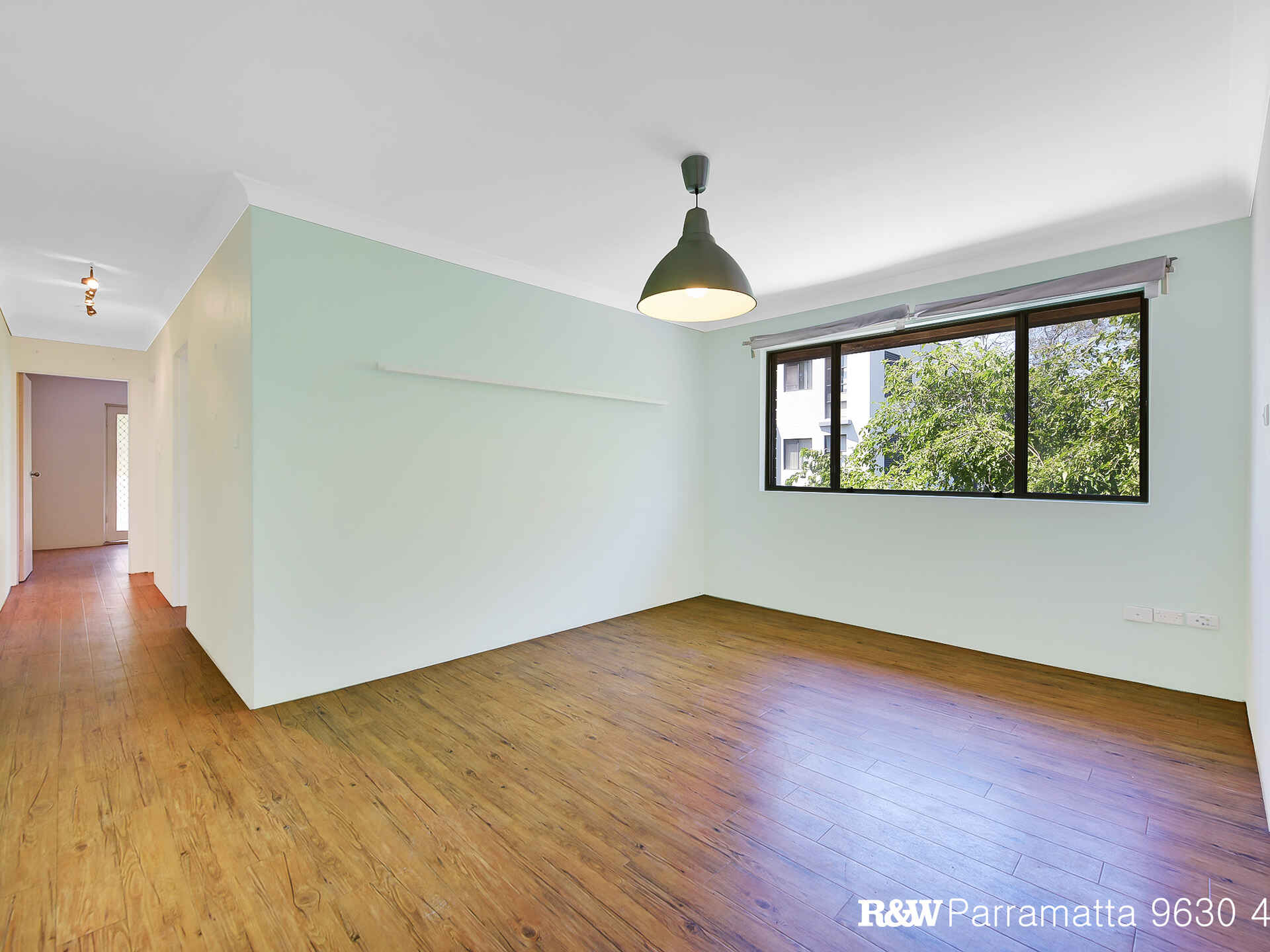 8/27 Brickfield Street North Parramatta