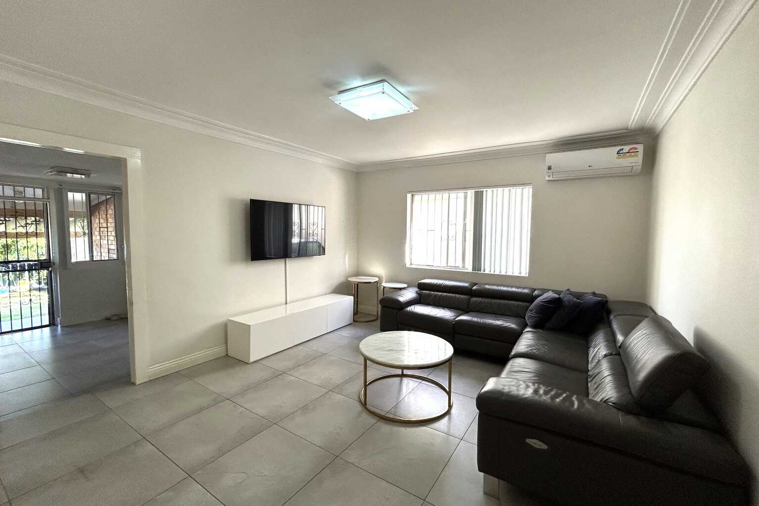 2/152 Duntroon Street Hurlstone Park