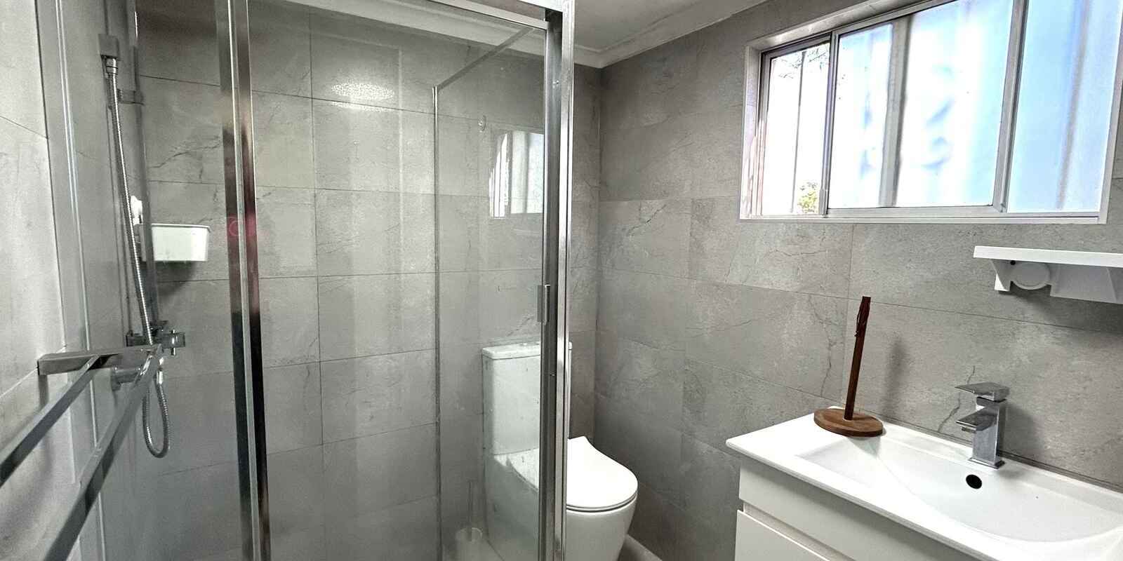 2/152 Duntroon Street Hurlstone Park
