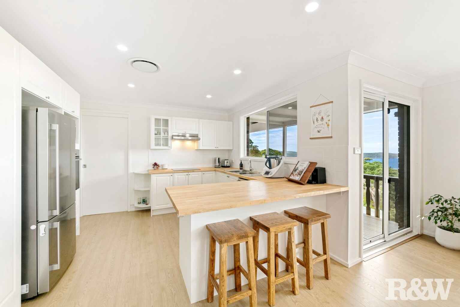 13 Castle Circuit Umina Beach 13 Castle Circuit Umina Beach