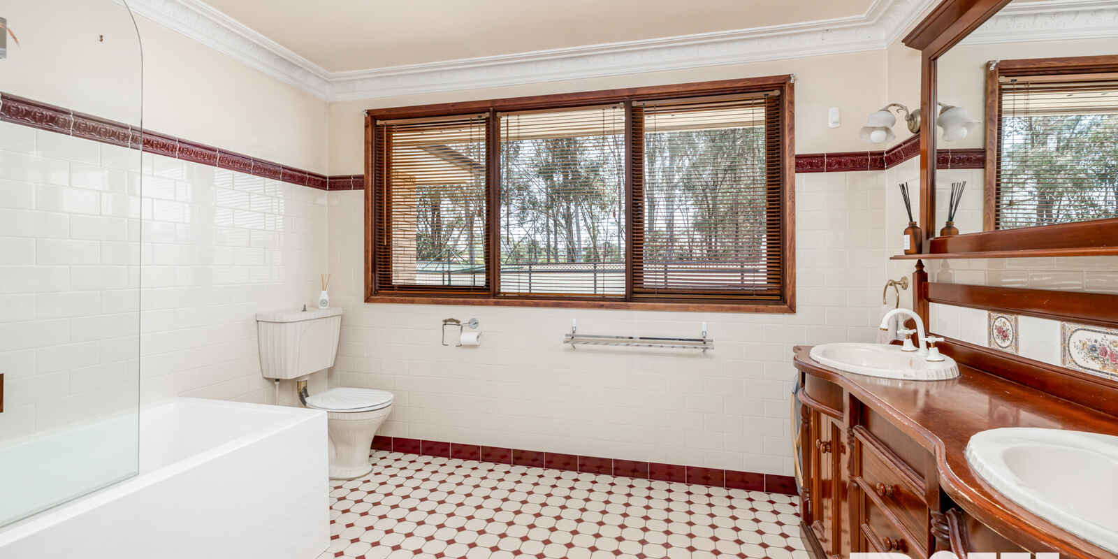 15-17 Smith Street St Marys
