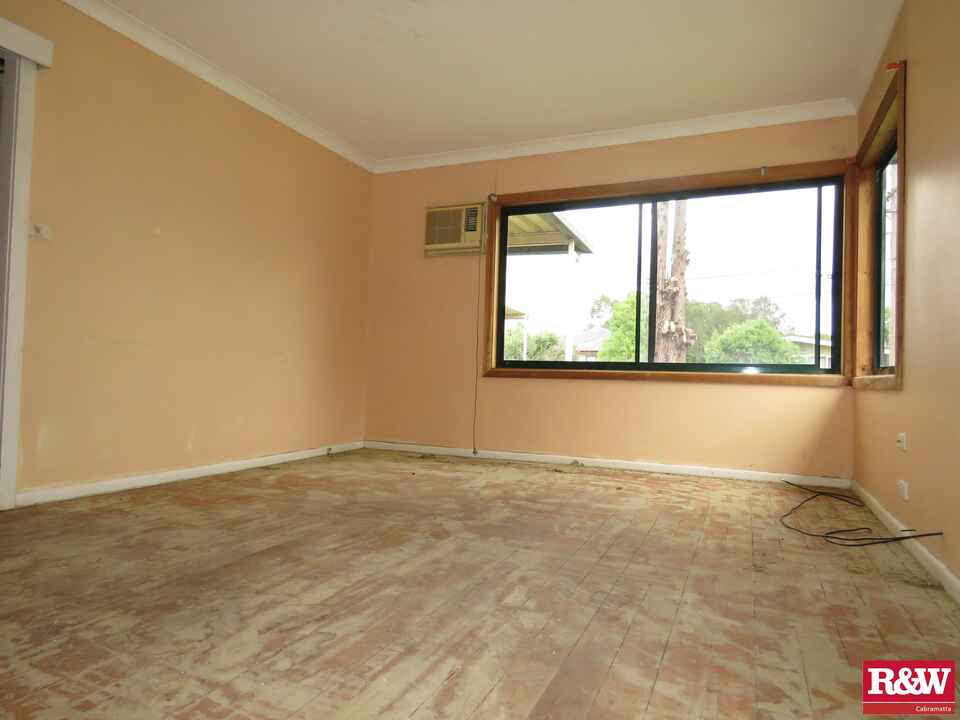 30 Begonia Avenue, Cabramatta