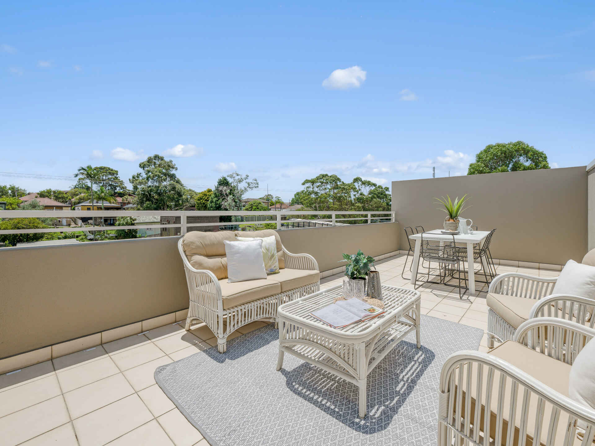 83/20 Close Street Canterbury