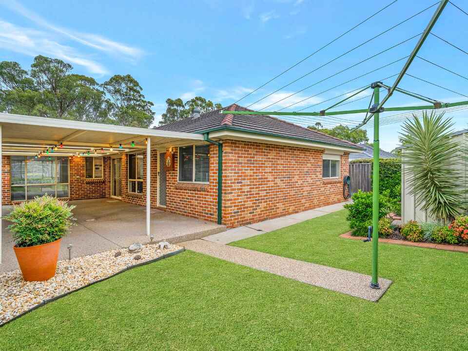 29 Topnot Avenue Hinchinbrook
