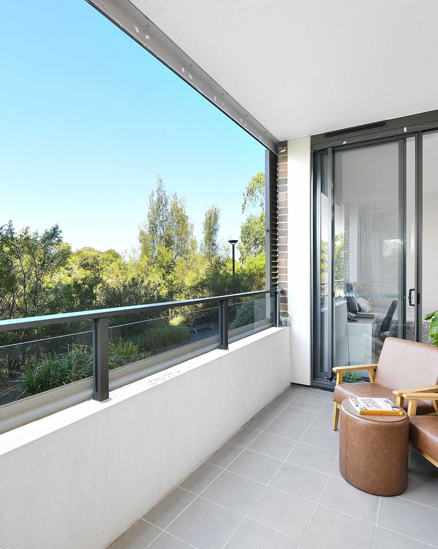 G8/20 Chisholm Street Wolli Creek, Creek - Thumbnail 3