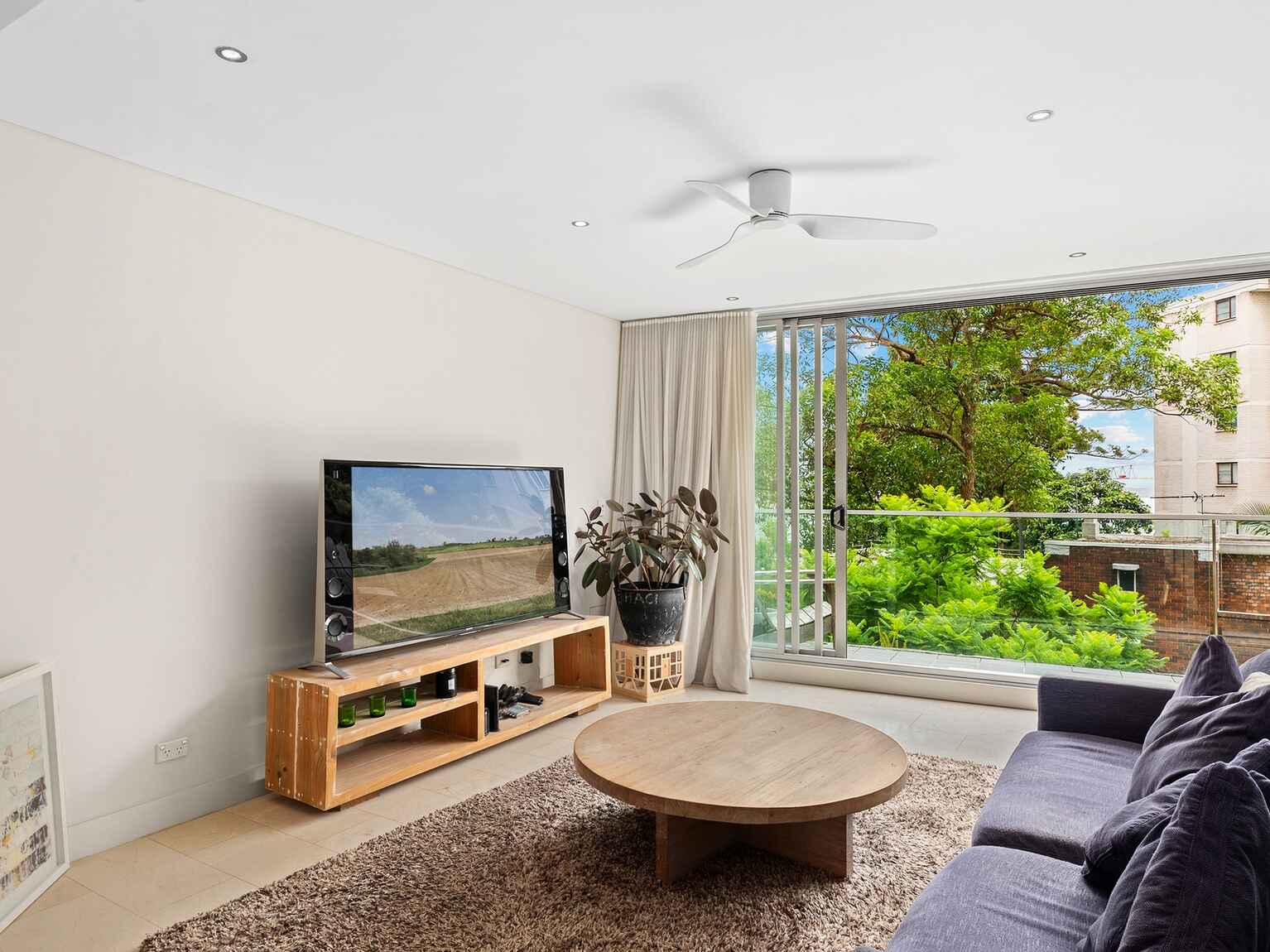 Apartment For Sale 15/8 Greenknowe Avenue Elizabeth Bay