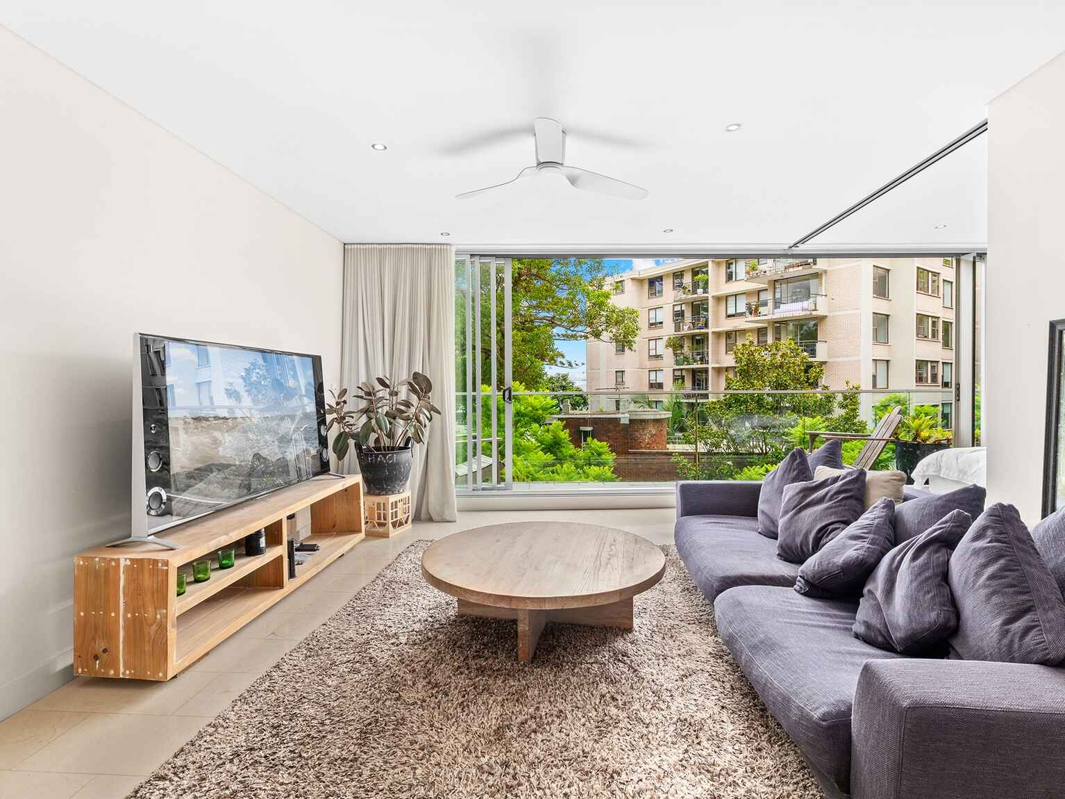 Apartment For Sale 15/8 Greenknowe Avenue Elizabeth Bay