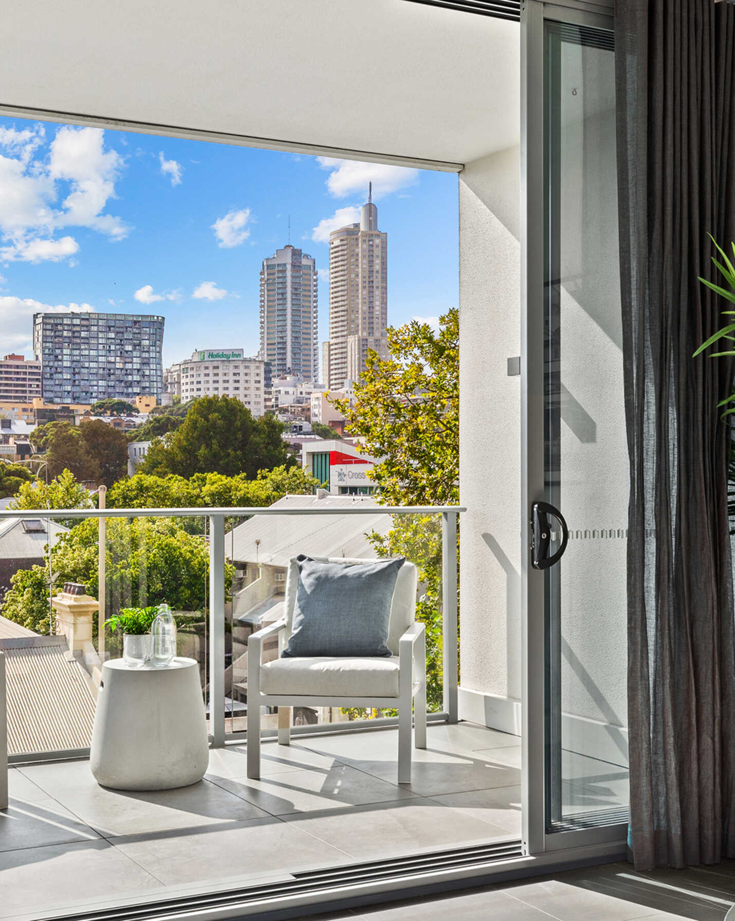 32/68 Sir John Young Crescent Woolloomooloo, Woolloomooloo - Thumbnail 2