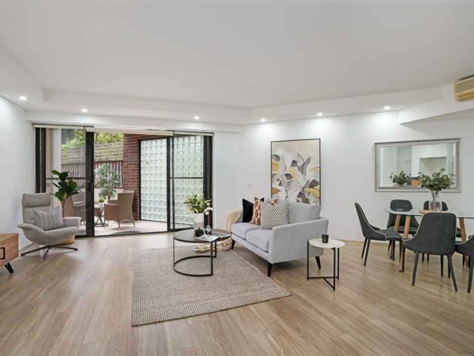 C2/42 Saunders Street Pyrmont